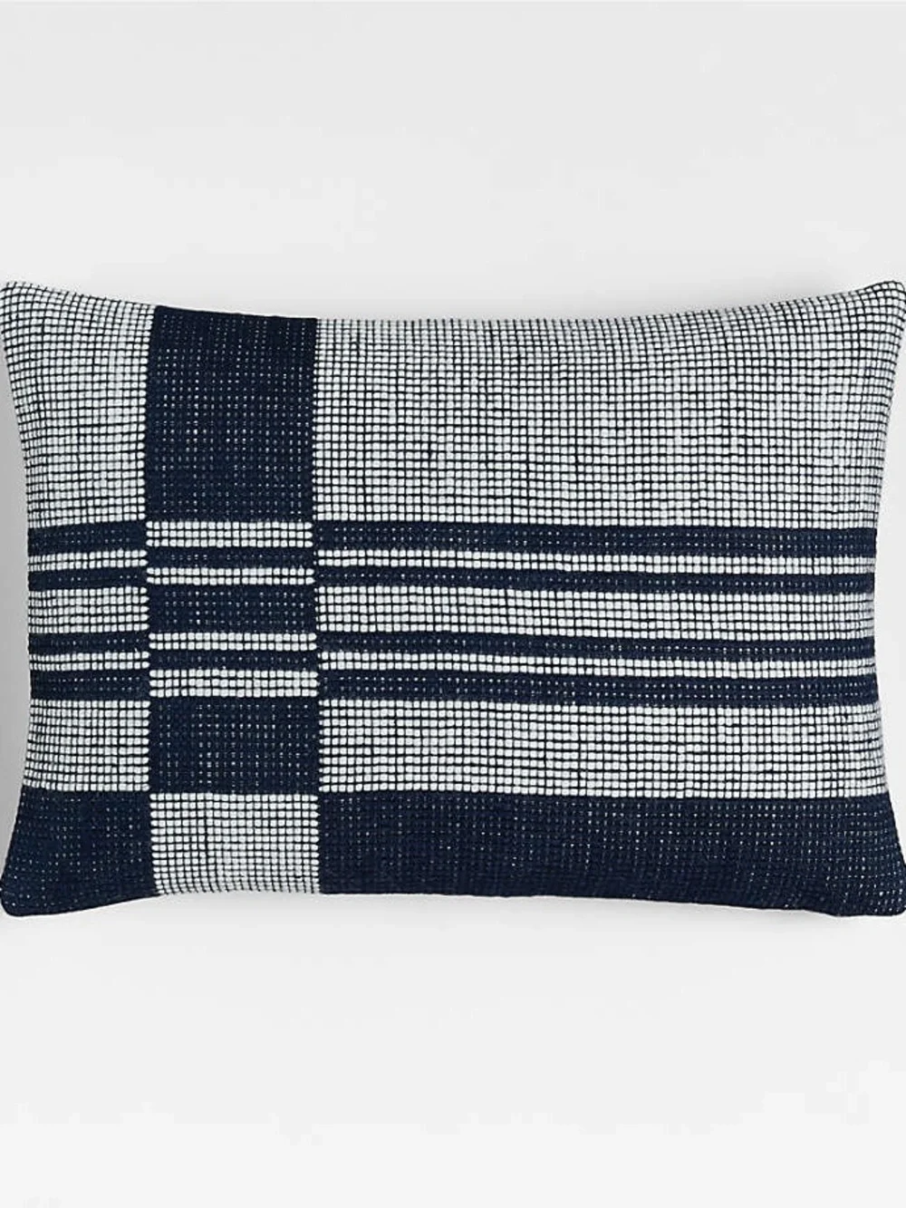 Set of 2 Crate&Barrel Wool/Linen Deep Indigo Blue throw Pillow w/ Insert
